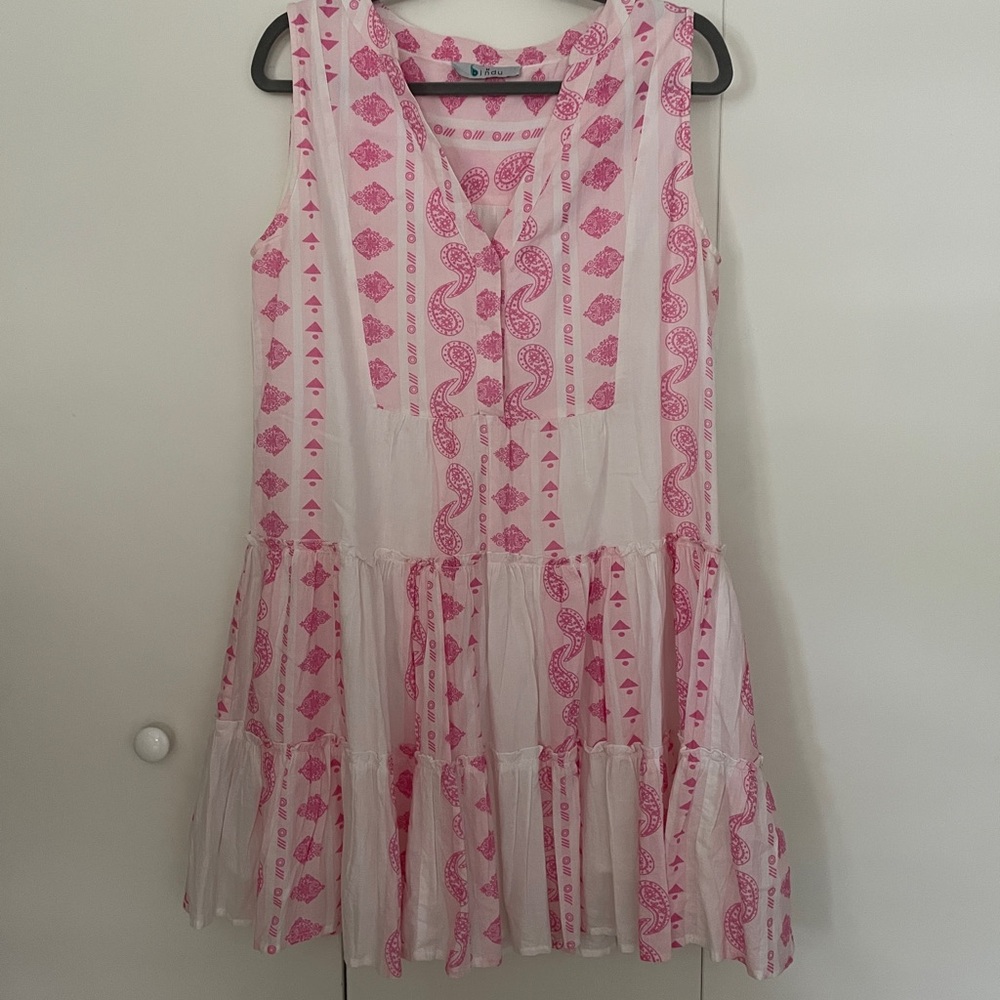 Pink and White Sleeveless Dress | M